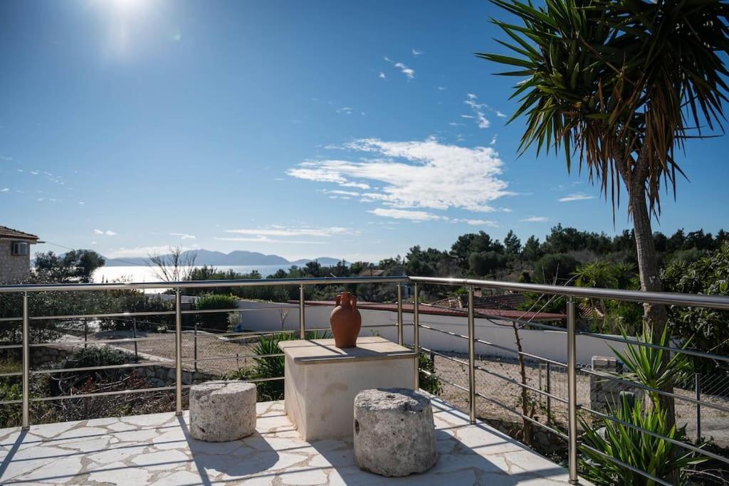 Afrala Ferienhaus Khalikerí